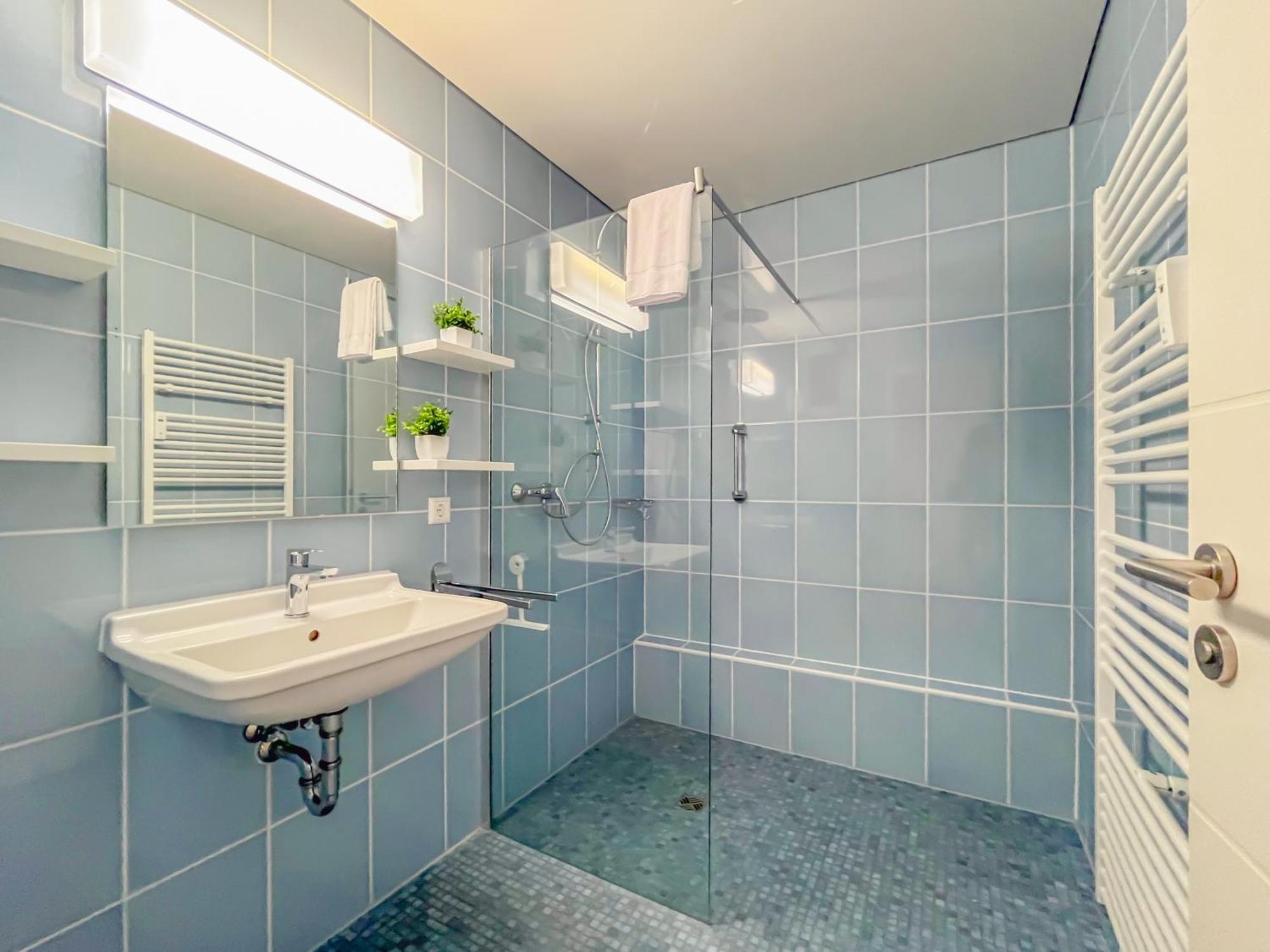 Rosenberg-Suites - Zentral, Stellplatz, Grosse Terasse, Business & Privat Heilbronn Exterior photo