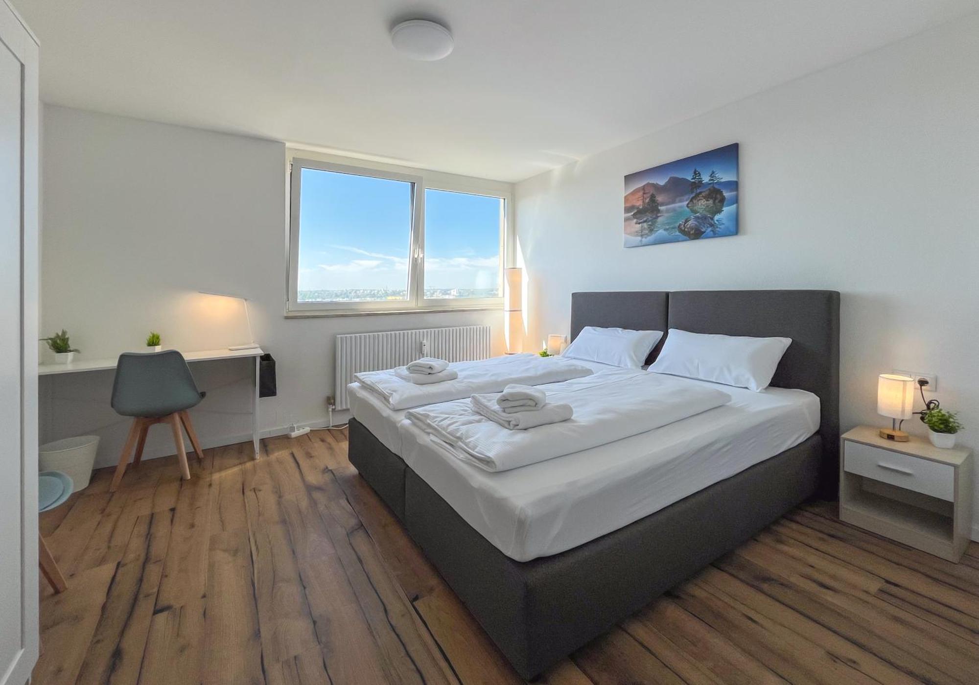 Rosenberg-Suites - Zentral, Stellplatz, Grosse Terasse, Business & Privat Heilbronn Exterior photo
